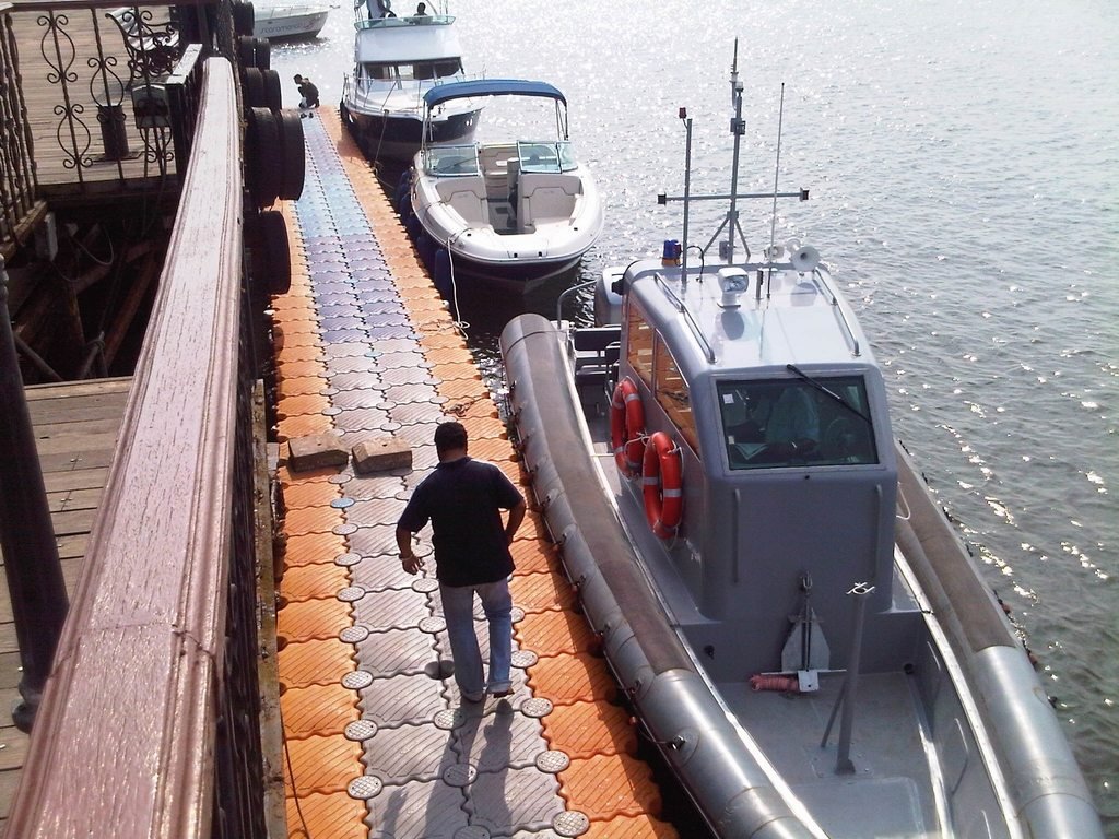 Muelles flotantes modulares armada Muelles flotantes modulares armada